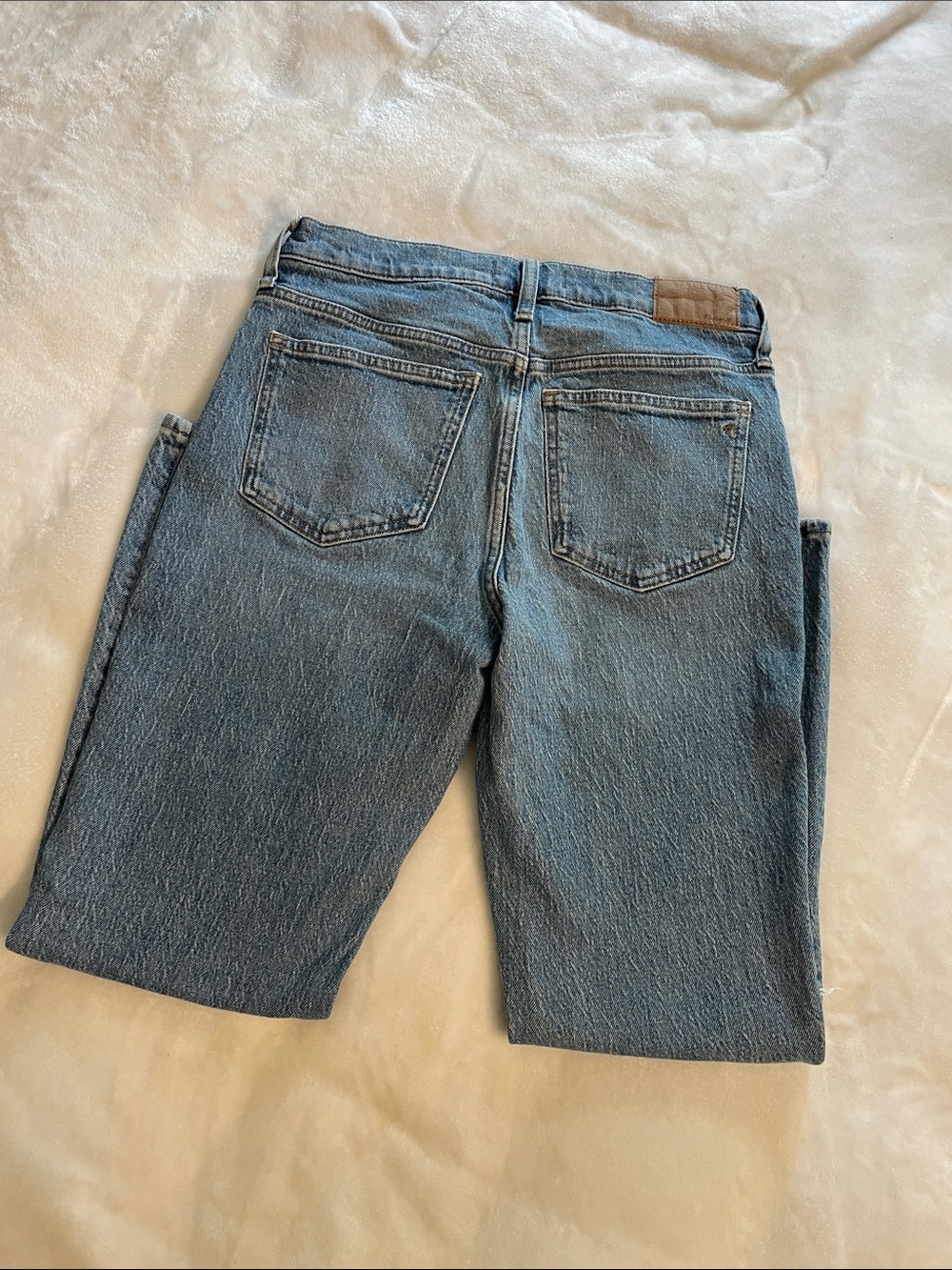 Madewell Mid Rise Denim Perfect Vintage Jean - Picture 6 of 8